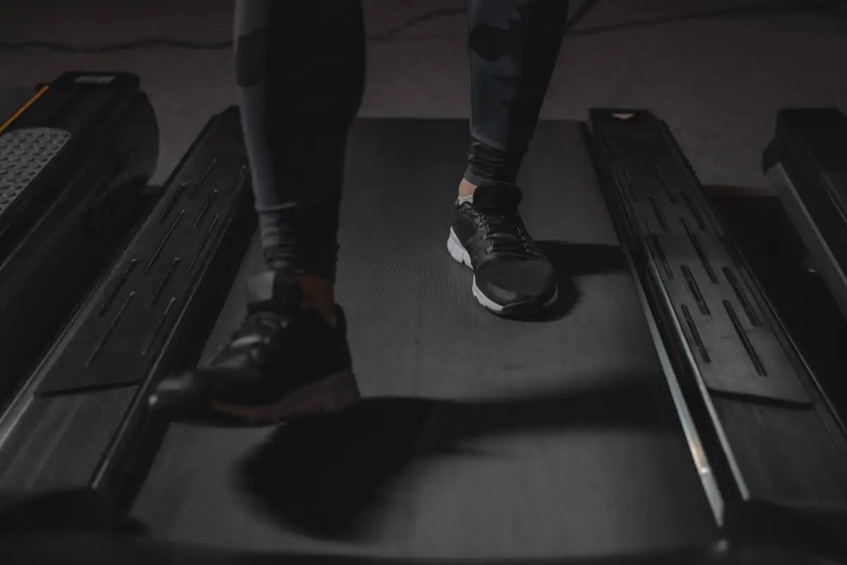 Image of a feet on a treadmill