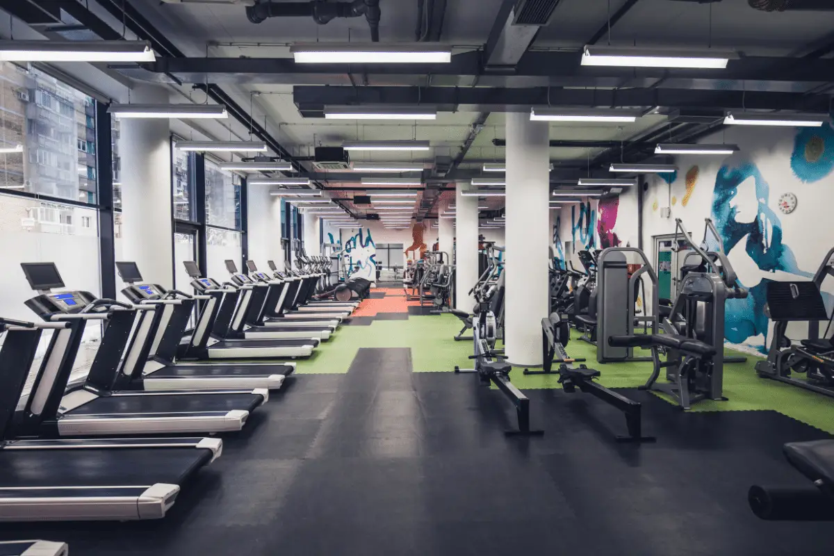 Image of a large commercial gym